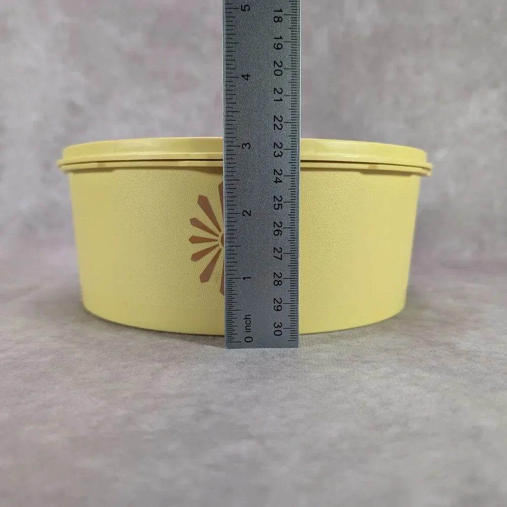 Vintage Tupperware Servalier Yellow Bowl 1204 Sunburst Graphic Starburst Lid
